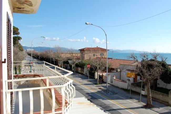 Hotel Eden Follonica Exteriér fotografie