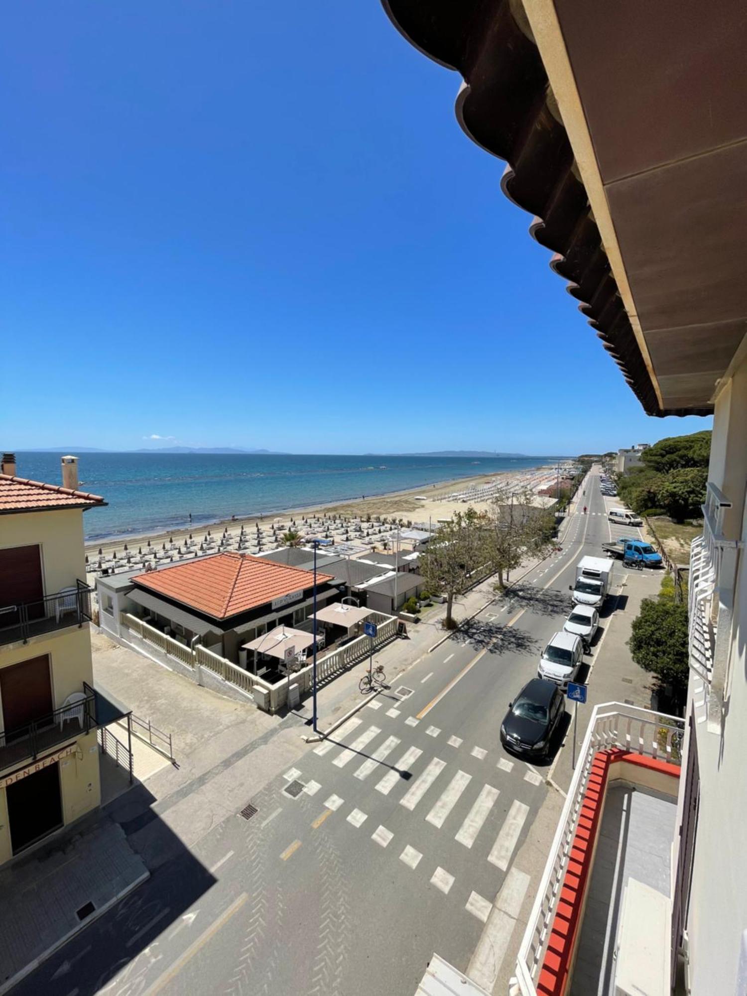 Hotel Eden Follonica Exteriér fotografie
